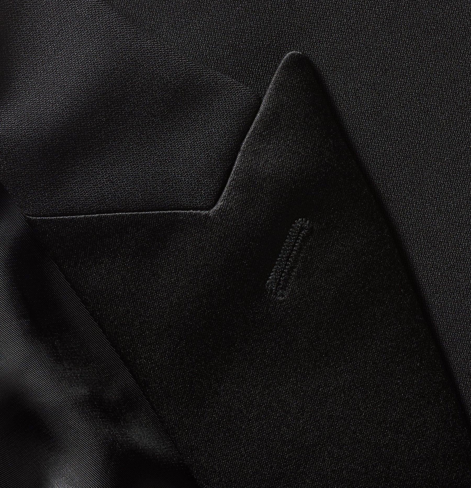 Premium Zwarte Smoking met Zijden Puntrevers